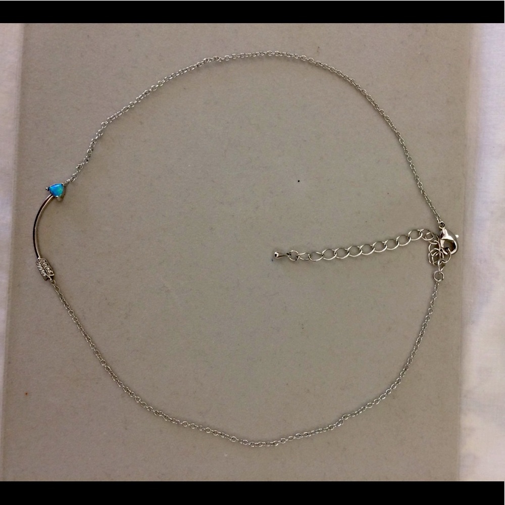 Silver arrow pendant necklace